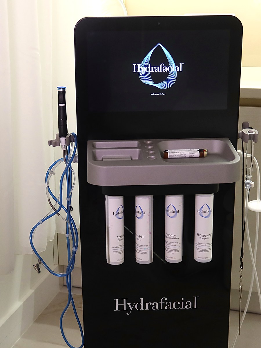 HydraFacial Syndeo aparāts Beauty Innovations salonā
